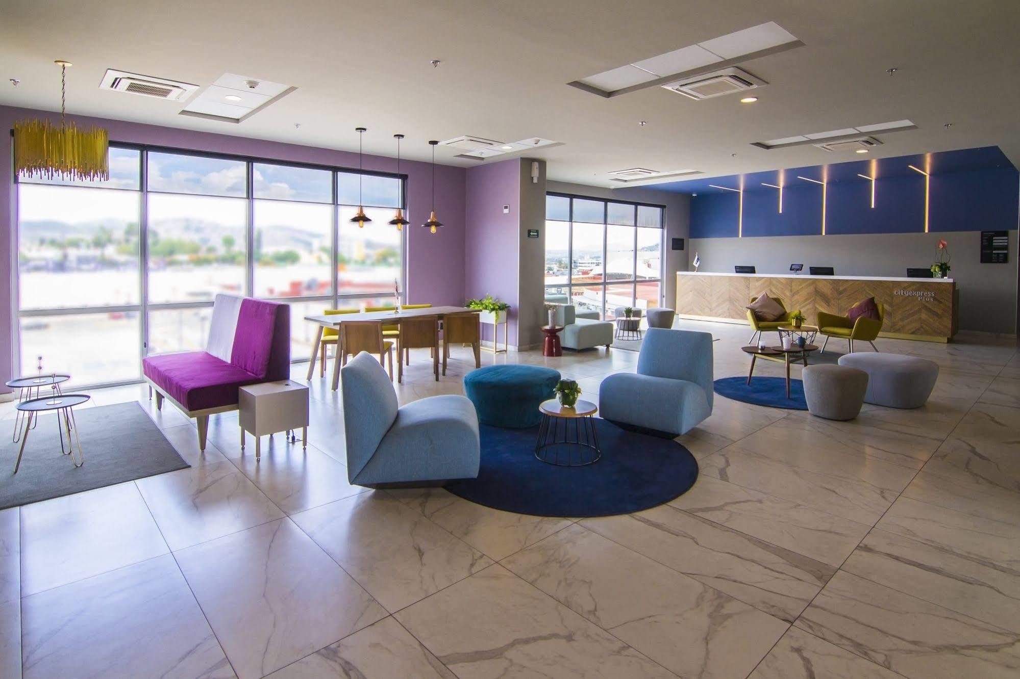 Hotel Express By Marriott Ciudad De Mundo E Cidade do México