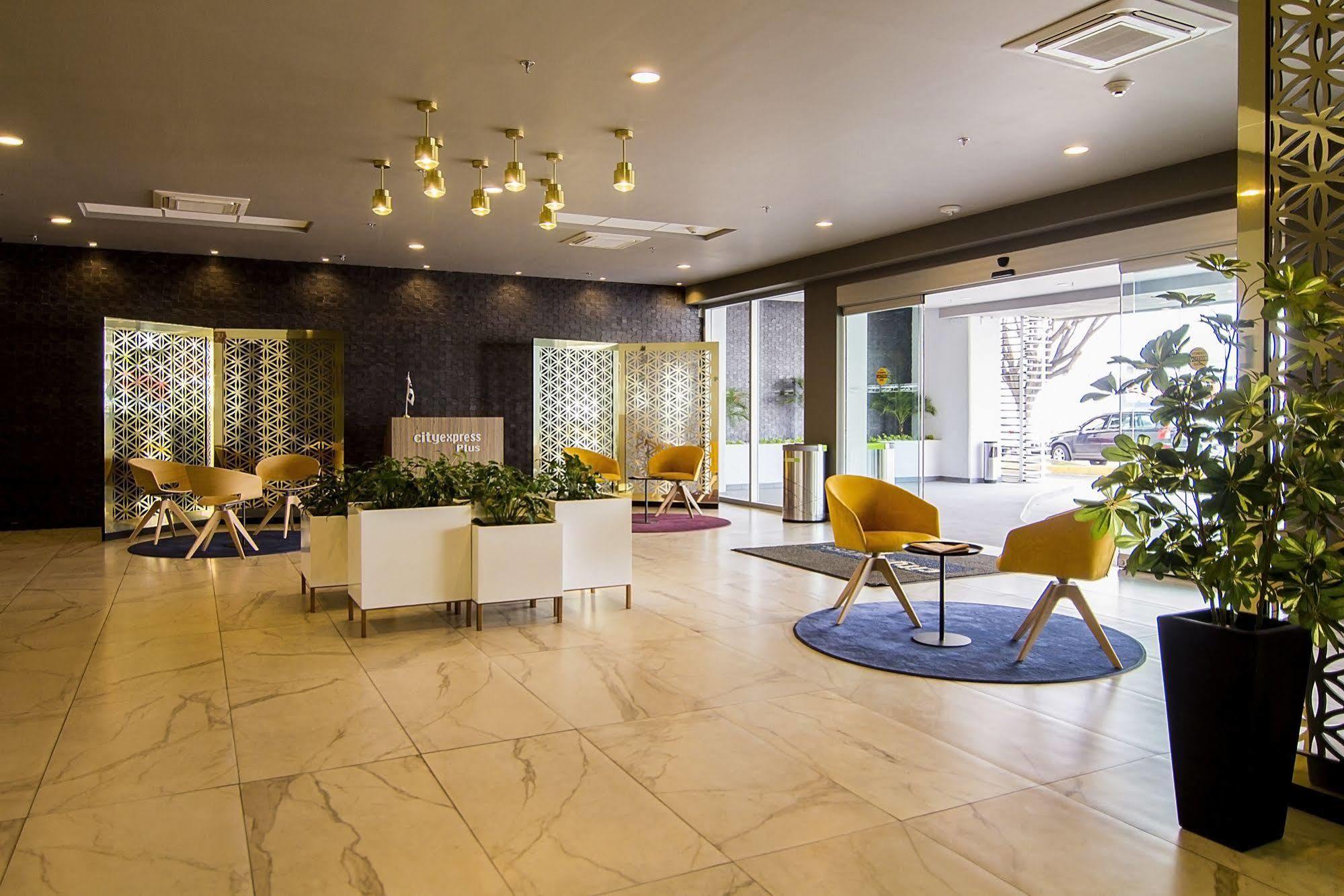 City Express Plus By Marriott Ciudad De Mexico Mundo E